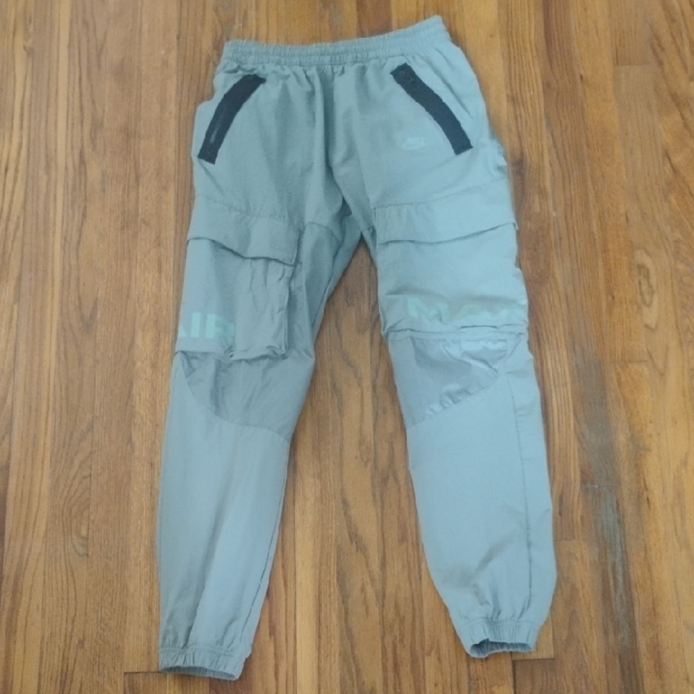 Nike Air Max Pants Size Medium